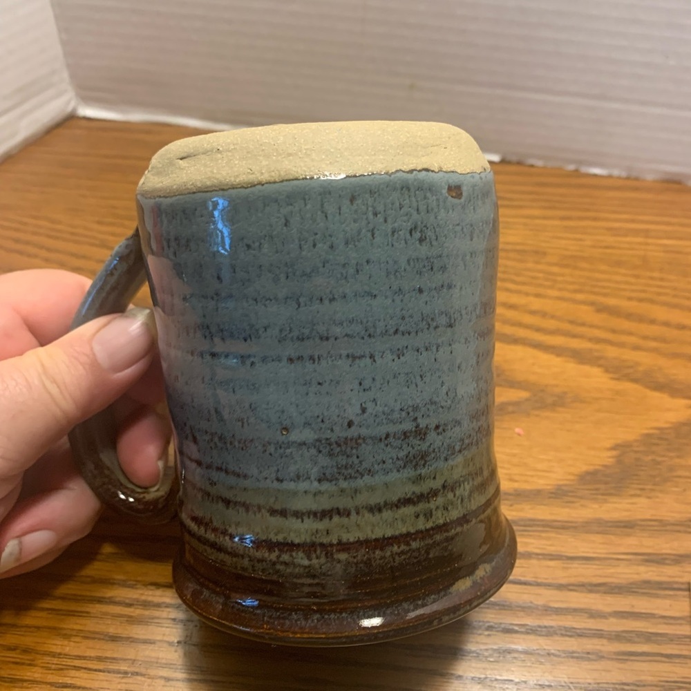 Handcrafted Ceramic Mug with Horse Design - Picture 7 of 10